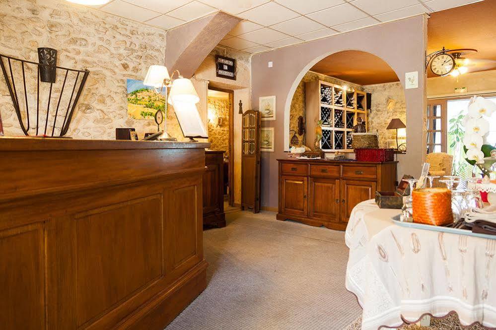 Logis Le Relais Sarrasin Hotel Vezenobres Eksteriør billede