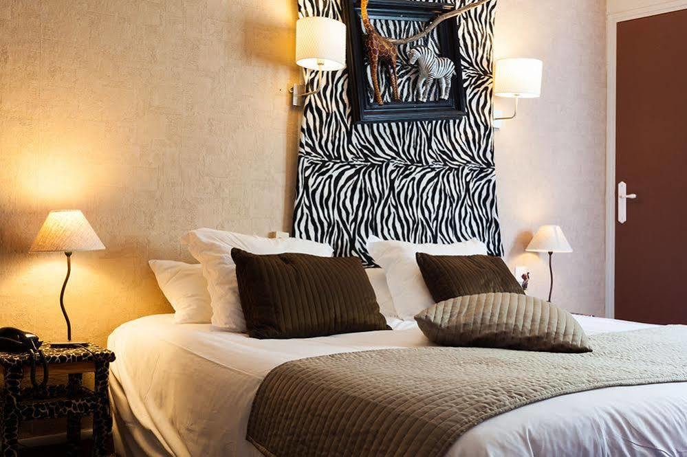 Logis Le Relais Sarrasin Hotel Vezenobres Eksteriør billede
