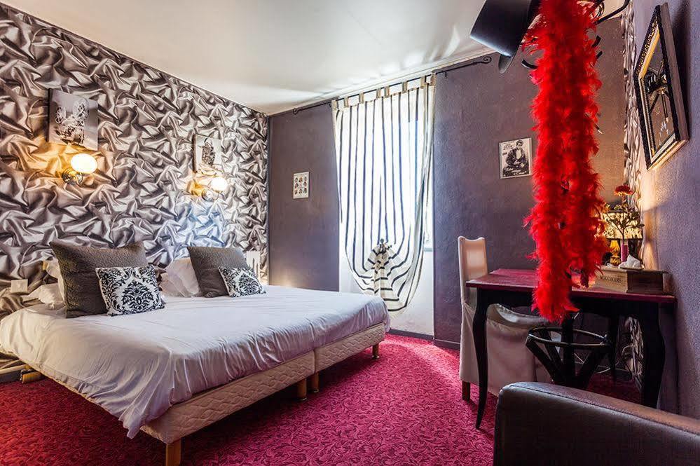 Logis Le Relais Sarrasin Hotel Vezenobres Eksteriør billede